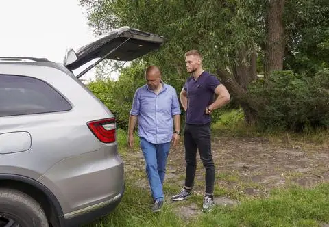 Wojny samochodowe. Auto za 100 tysięcy: Nissan czy Dodge? 
