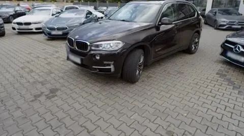 BMW X5 w komisie w Łodzi. 