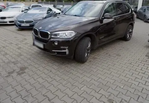 Kupujesz nowe auto? Sporządzono raport modeli, które tracą najwięcej na wartości
