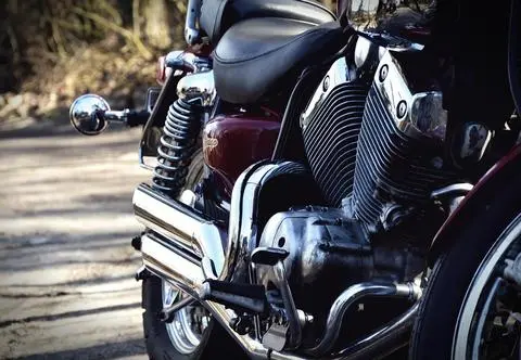 Polacy masowo przesiadają się na motocykle. Rekord rejestracji i nowy trend na dwóch kołach