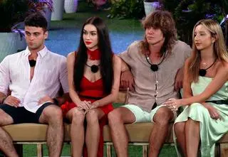 Atak na Karola i Mateusza. Za co im się oberwało i co ujawniła Karolina? Takiej Pandory jeszcze nie było!