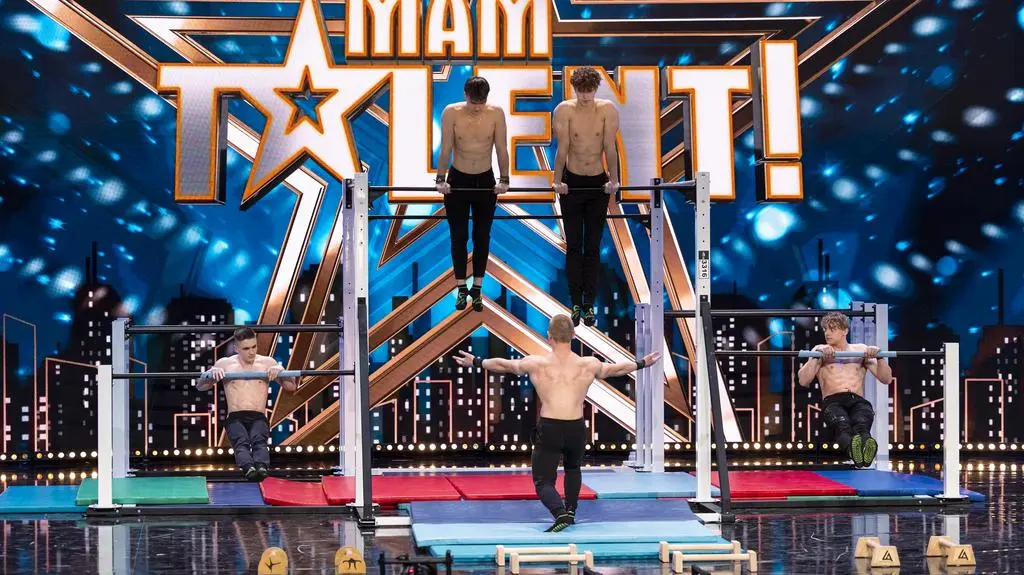 Mam Talent! 16: CaliWorkout 