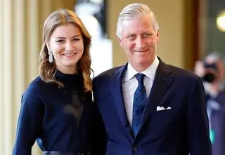 Król Belgii abdykuje na rzecz 23-letniej córki? To nie byłby pierwszy taki przypadek