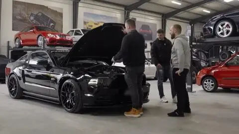 Amerykański Ford Mustang GT w komisie Roberta i Wąskiego