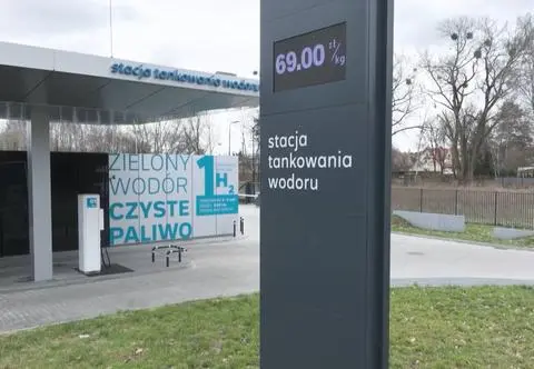 Są drogie w zakupie i tracą ekspresowo na wartości – czy samochody wodorowe mają sens?