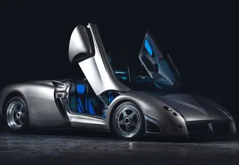 Zapomniane Lamborghini Pregunta trafia na sprzedaż. Myśliwiec na kołach wraca na aukcję 