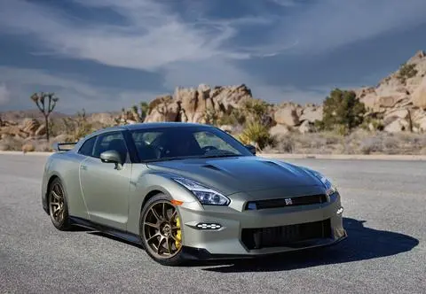 Koniec Nissana GT-R. Ostatni egzemplarz zjechał z taśmy po 18 latach produkcji 