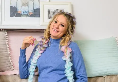 Ewa Mrozowska z "Gogglebox" na zdjęciu sprzed lat. Spora metamorfoza?