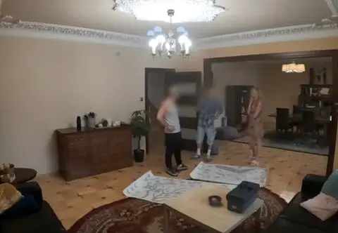 Usterka: Fachowcy kontra...naklejka!