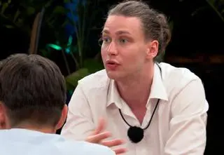 Hotel Paradise 10, odcinek 6. Wiktor wyznaje uczucia do Natalii  [TEGO NIE BYŁO W TV]