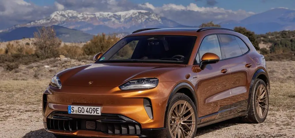 Porsche rezygnuje z pogoni za 400 000 aut. Nowy szef tnie produkcję o połowę