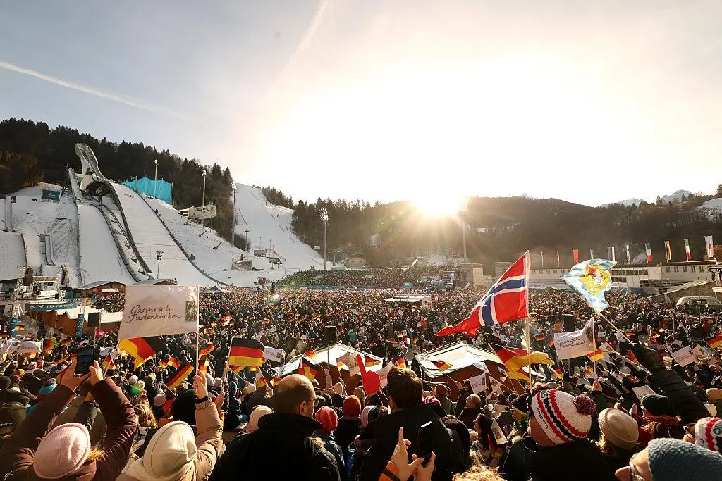 Turniej Czterech Skoczni 2025/26 – publiczność w Garmisch-Partenkirchen
