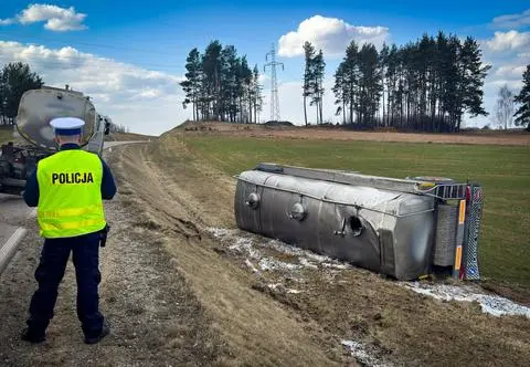 Nietrzeźwy kierowca cysterny z mlekiem zatrzymany. Miał prawie 3 promile