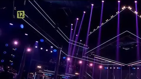 Mercedes solo