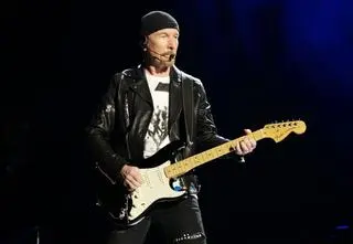 Gitarzysta U2 zmienił obywatelstwo! Zajęło mu to niemal całe życie 