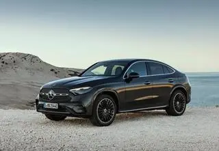 Mercedes-Benz sprzedaje salony w Niemczech. Chodzi o nawet 80 placówek 