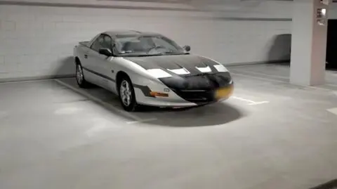 Pontiac Firebird z 1996 roku wraca po latach