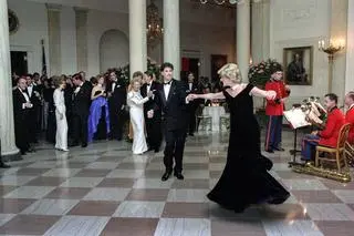 Księżna Diana i John Travolta