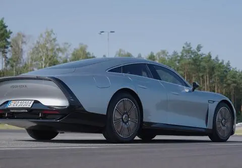 Elektryk bez problemów z zasięgiem. Mercedes Vision Eqxx potrafi przejechać rekordowy dystans