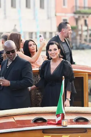 Gwiazdy na weselu Jeffa Bezosa i Lauren Sanchez: Corey Gamble i Kris Jenner