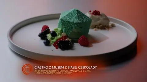 Debora Warchoł: Monoporcje z białej czekolady z żelką owocową, chrupką i lodami chałwowymi