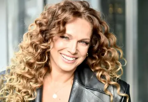 Joanna Liszowska o kobietach pracujących w ochronie zdrowia. Mówi o odpowiedzialności i stresie