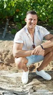 Hotel Paradise 6: Adam 