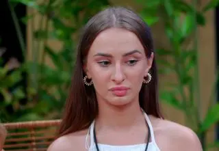 Hotel Paradise 10, odc. 9. Wiktor o imprezowym stylu Natalii. Zaskakujące zachowanie uczestniczki