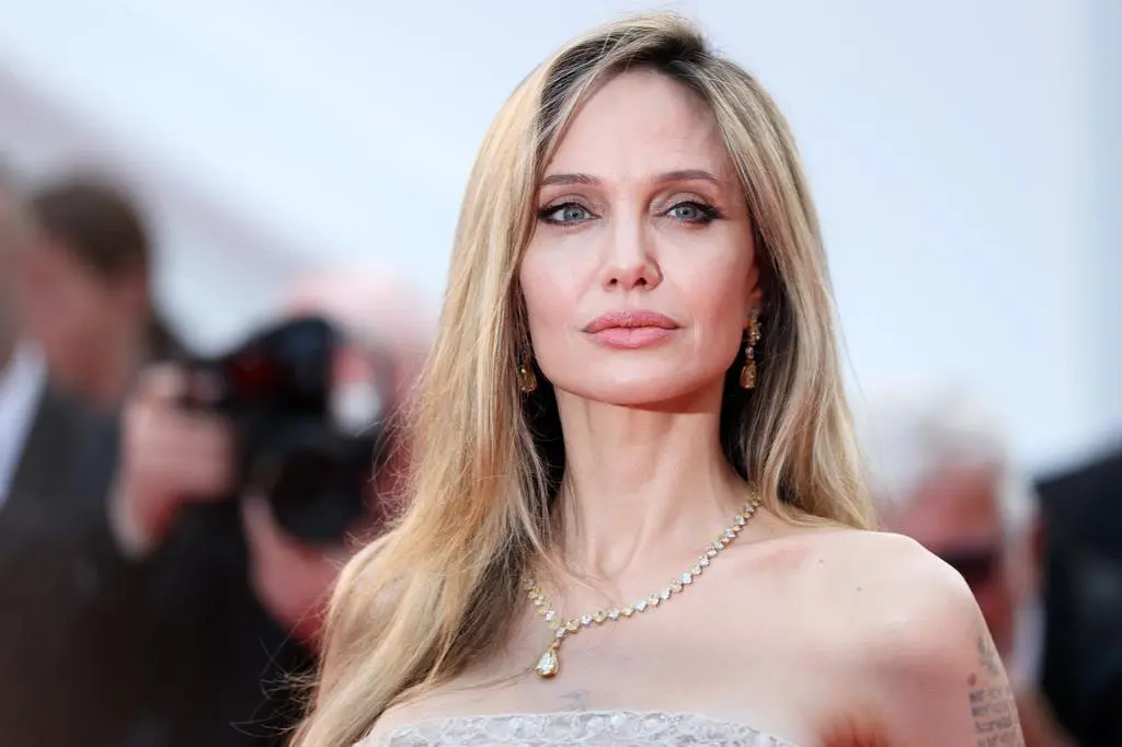 Angelina Jolie