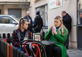 "Na Wspólnej" w odcinku 3850: Uwodzenie ucznia i seks z podwładnym?!