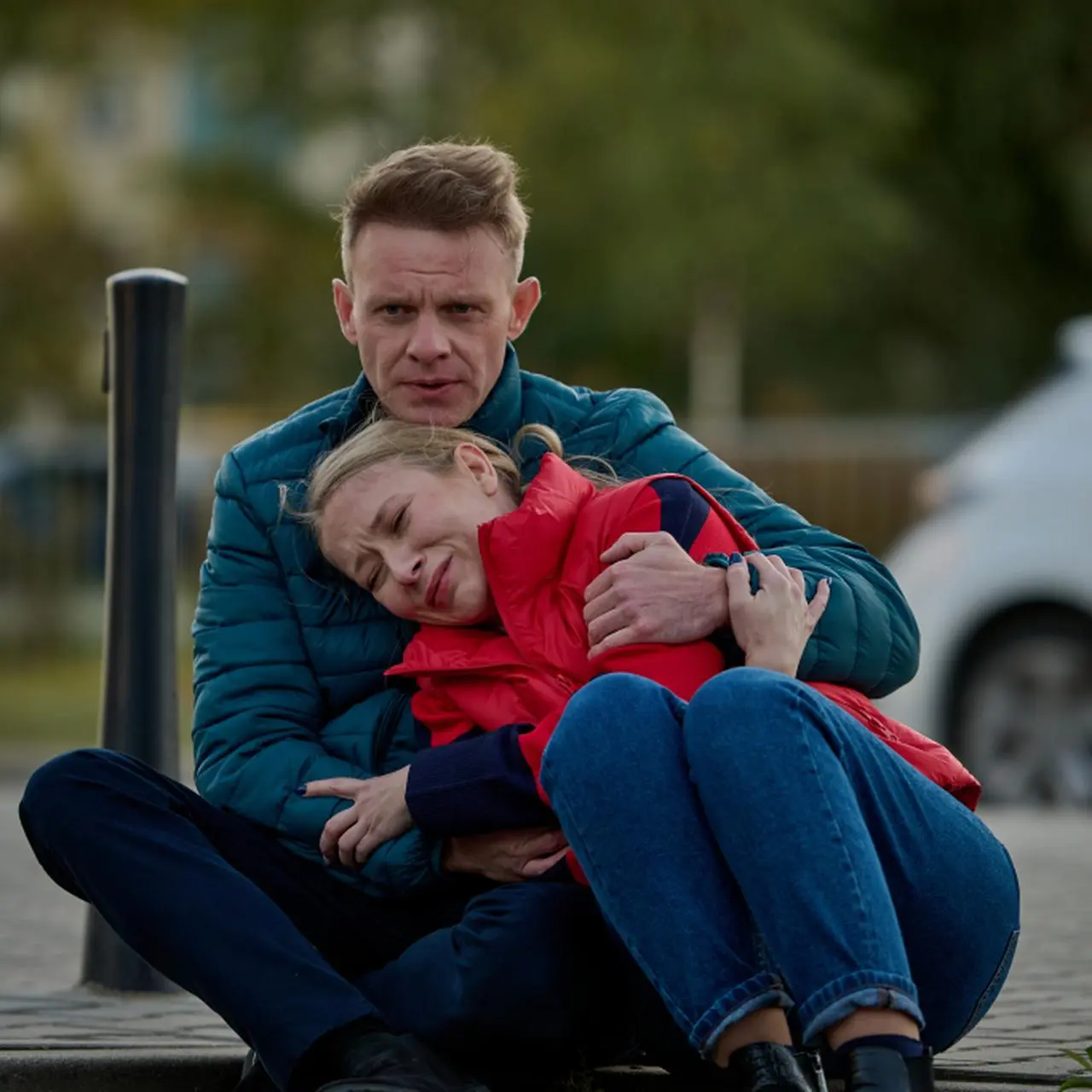 Jak się poznali Kamil Hoffer i Łucja Agier z "Na Wspólnej"? Przeczytaj  historię ich miłości - TVN