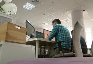 Męskość na przestrzeni lat - jak zmieniły się oczekiwania wobec mężczyzn?