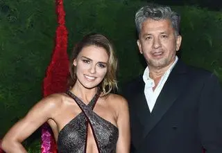 Córka Nataszy Urbańskiej i Janusza Józefowicza zestawiła zdjęcie rodziców ze swoim. "Jesteście z mamą identyczne" 