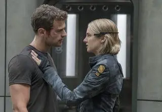 "Wierna" - film w gwiazdorskiej obsadzie na podstawie bestsellerowej książki. Gdzie obejrzeć?