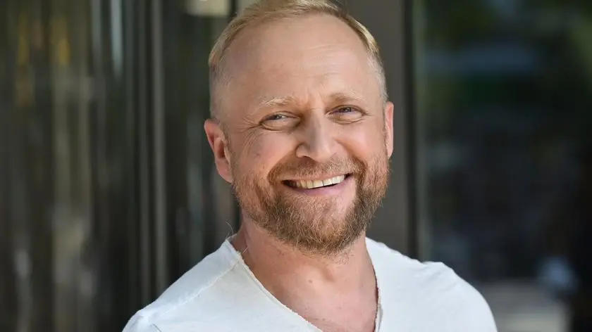 Piotr Adamczyk o zmianach w aktorstwie i oglądaniu seriali - TVN