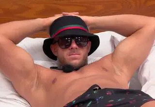 "Jesteś narcyzem, który nie umie dbać o kobietę". Pierwszy poważny kryzys w "Hotelu Paradise 11"