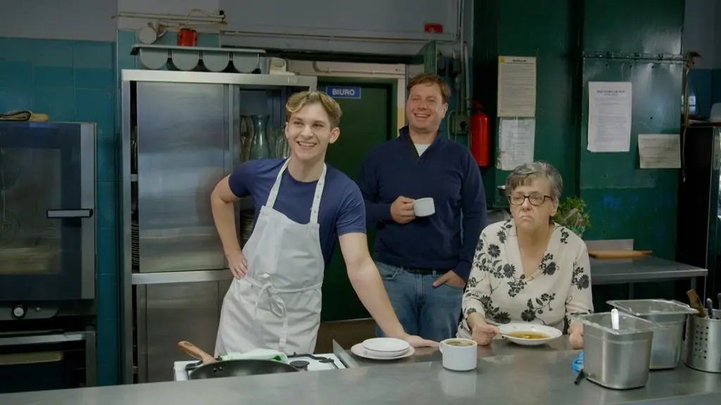 Bohaterowie "Kuchennych rewolucji" na kanapie w "Gogglebox"!