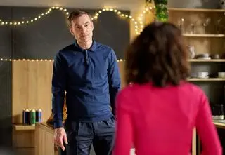 "Na Wspólnej" PRZED EMISJĄ odcinka 3845: Czerski bezradny w starciu z nastoletnią miłością córki?!