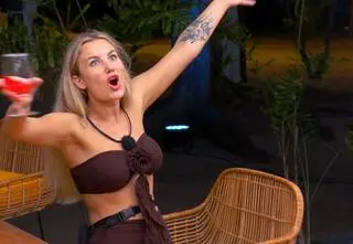 SZOKUJĄCE sceny w "Hotelu Paradise 11"! Posypały się wszystkie sojusze