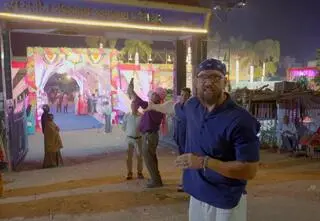 Ciężarówką przez Indie. Gandhi, złe wybory i wesele na ulicy 