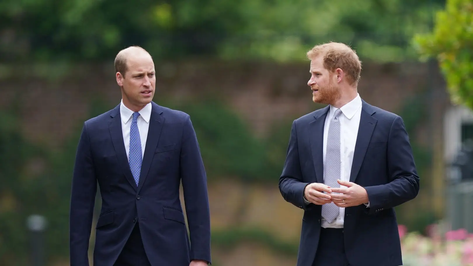 William i Harry zjednoczą się po latach? Rodzinna rocznica może ich połączyć