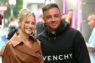 Karolina Pisarek-Salla i Roger Salla