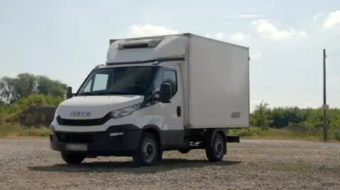 Wojny samochodowe - samochód z chłodnią kontra klasyk. Kto lepiej wyda 37 tysięcy?