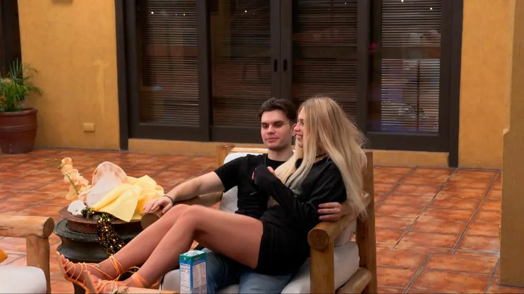 TVN7_PRORES_HOTEL_PARADISE_S10_ODC_14_POP1