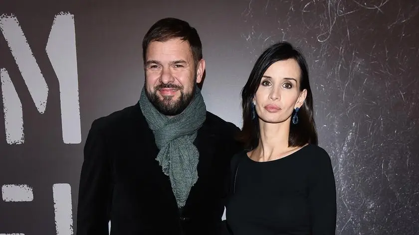 Menedżer potwierdził związek Tomasza Karolaka i Violi Kołakowskiej. Aktor ma jednak inne zdanie