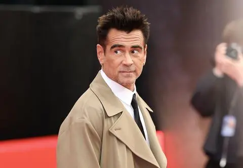 Colin Farrell zabrał syna na galę Emmy 2025. 15-letni Henry Tadeusz zapozował na czerwonym dywanie