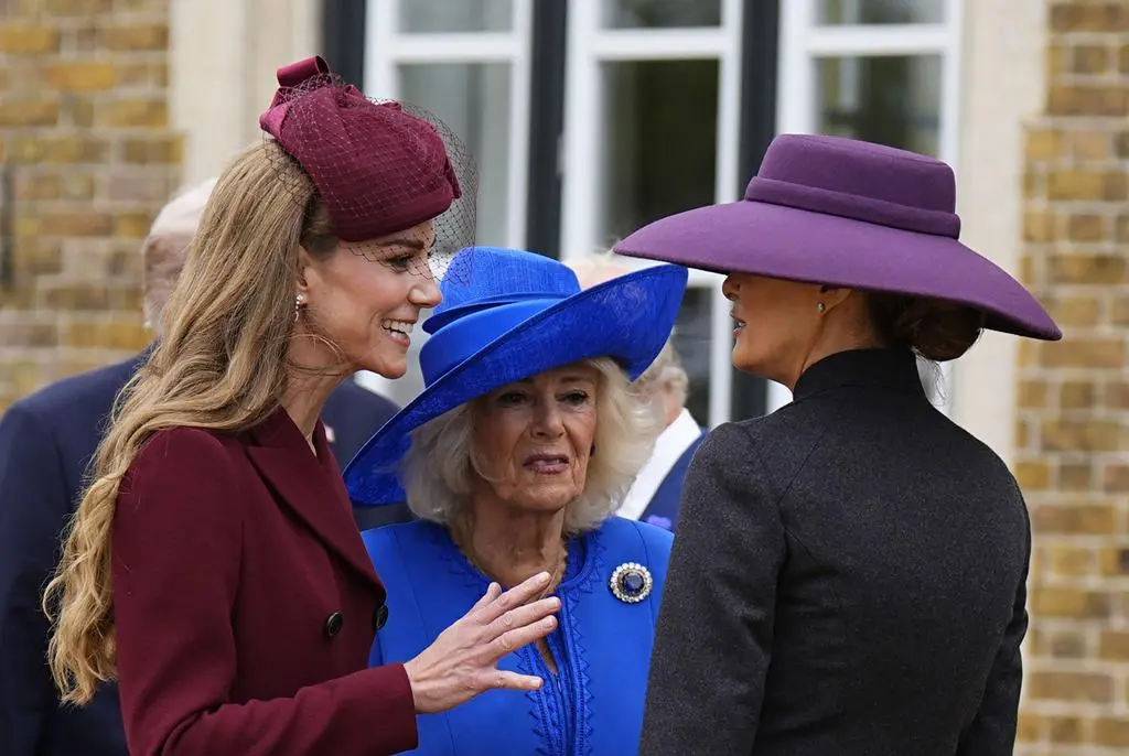 Księżna Kate, królowa Kamila i Melania Trump