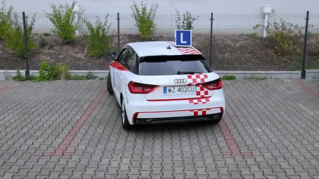 Kamil odbędzie egzamin wewnętrzny.