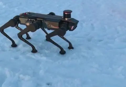 Sześcionogi robopies testowany na Antarktydzie