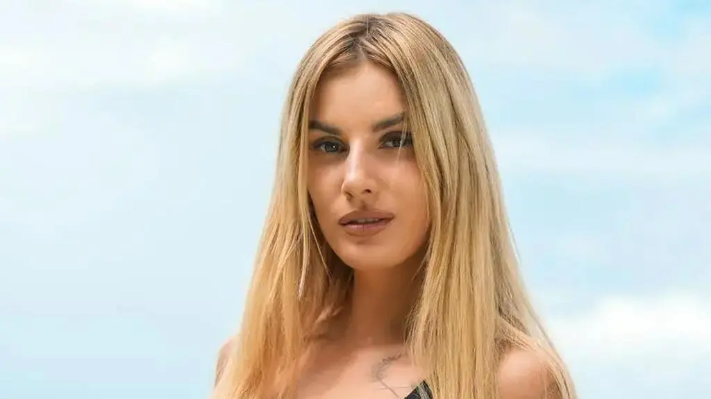 SZOK! Tego nikt się nie spodziewał. Gwiazda "Hotelu Paradise" robi karierę na YouTube
